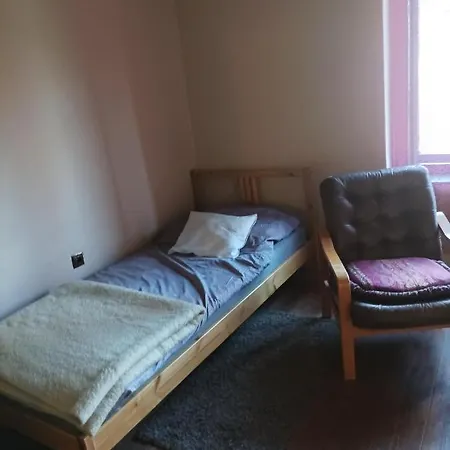 Hostel Bakancstanya *